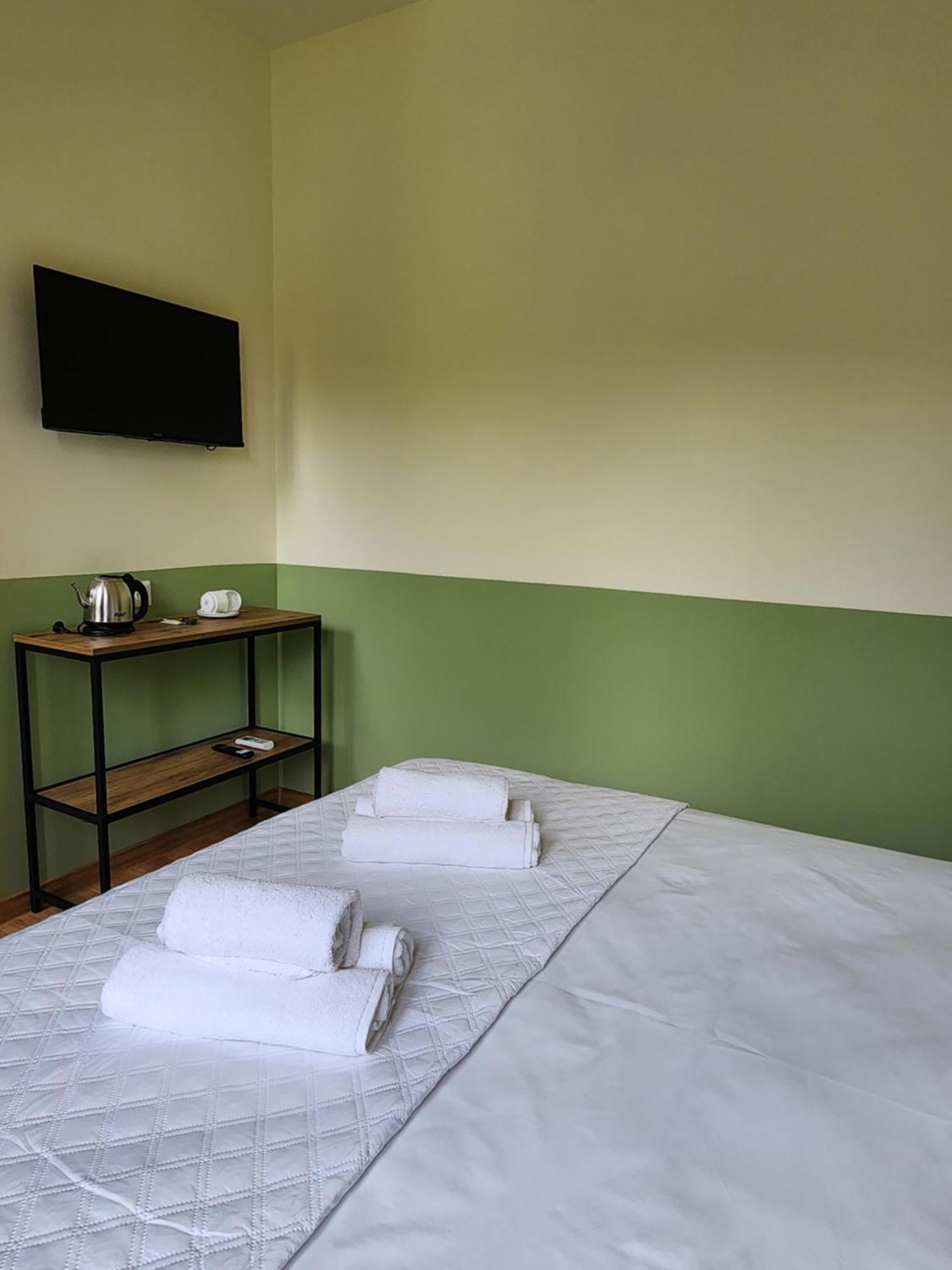 Dro Hotel Kutaisi Bagian luar foto
