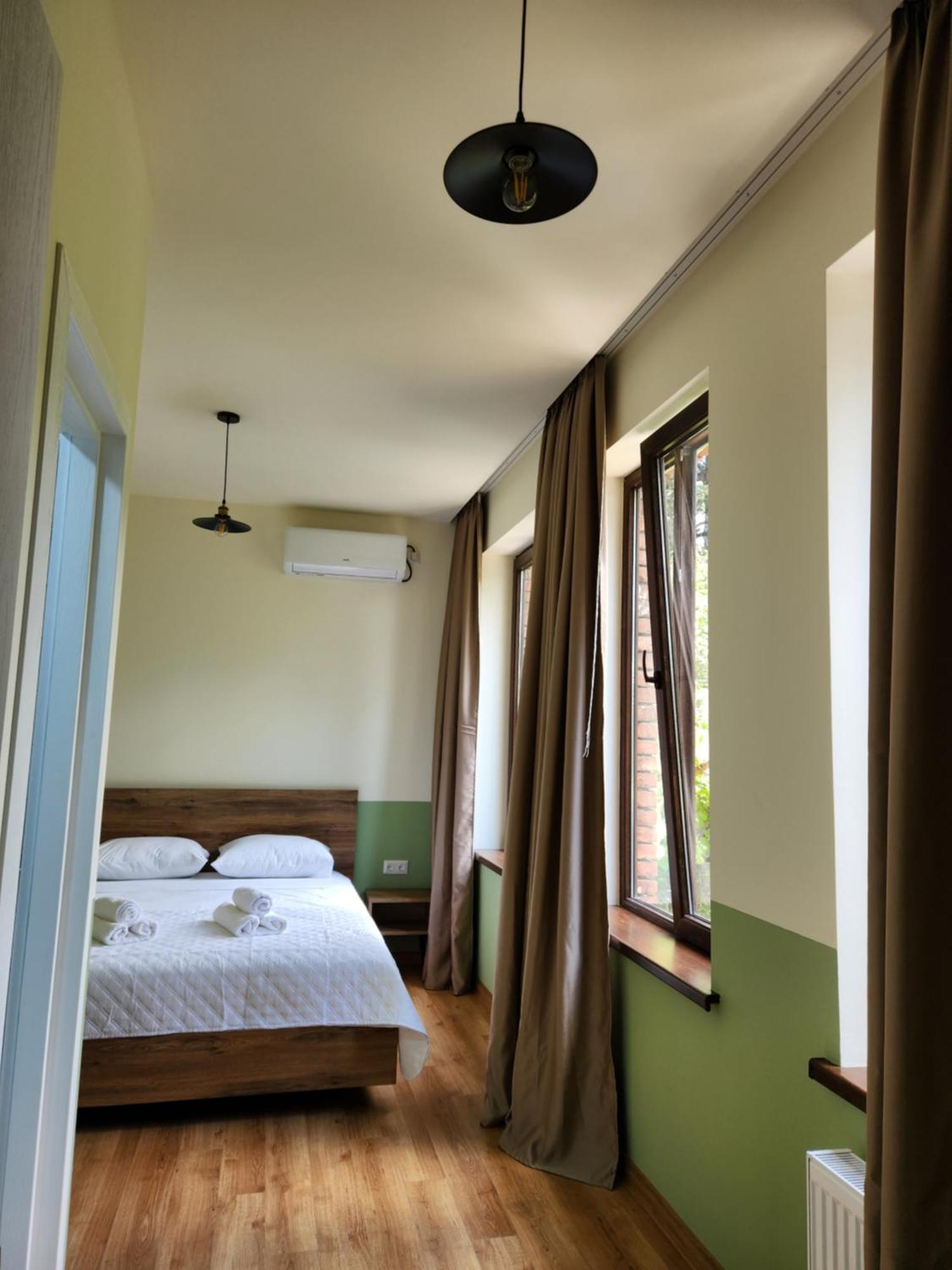 Dro Hotel Kutaisi Bagian luar foto